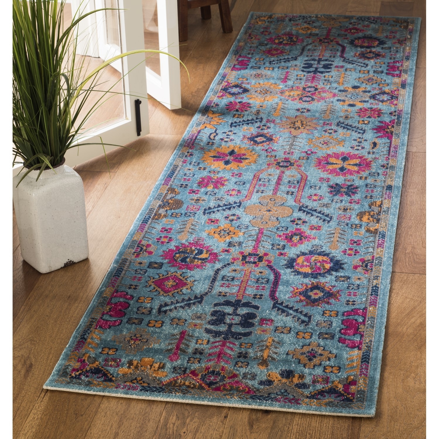 SAFAVIEH Artisan Kaylee Bohemian Area Rug, Light Blue/Multi, 4' x 6
