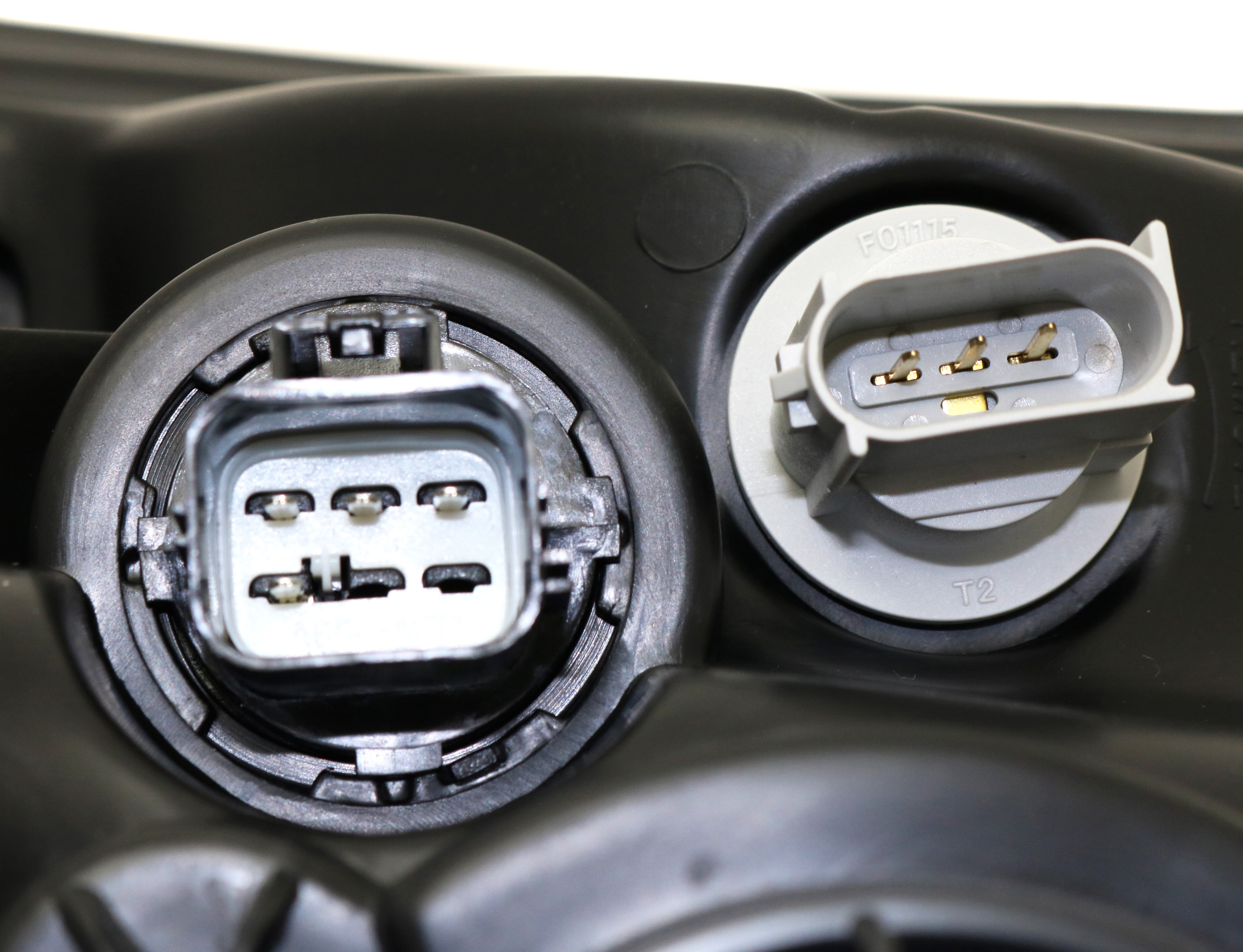 Headlight Compatible With 2014-2015 Chevrolet Camaro Left Driver Halogen With bulb(s)