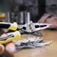 thumbnail image 4 of Alicates Klein Tools J207-8CR con punta de aguja multiusos, 4 of 6