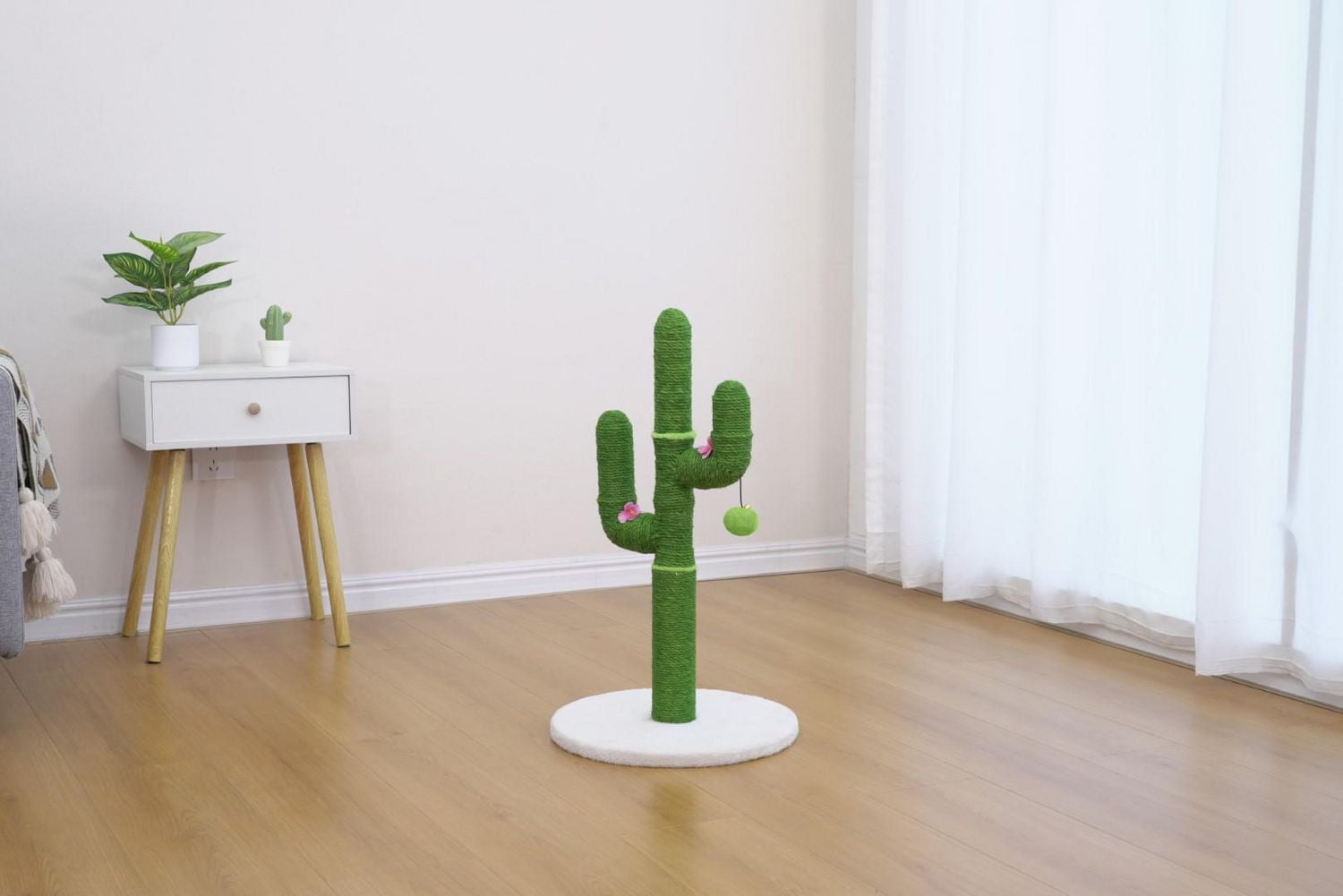 Griffoir pour chat en sisal en forme de cactus Home4Cat avec jouet suspendu, vert – Meuble durable pour chatons et chats adultes, 28"