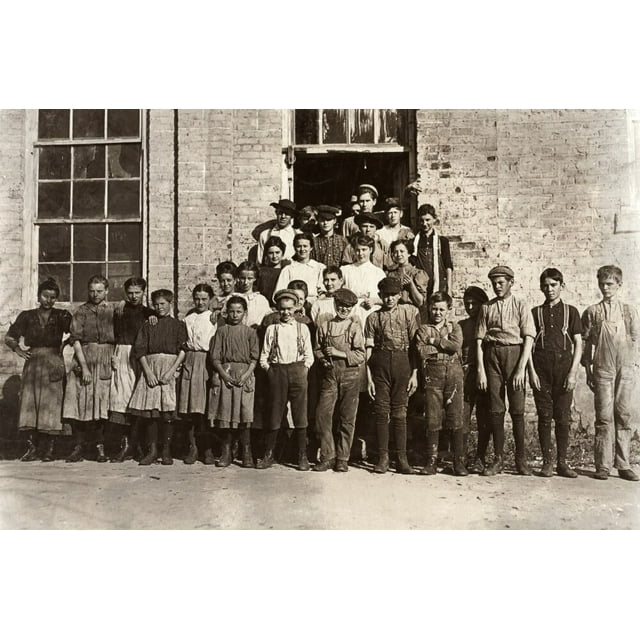 Hine Child Labor, 1908. /Na Group Of Textile Mill Workers At The