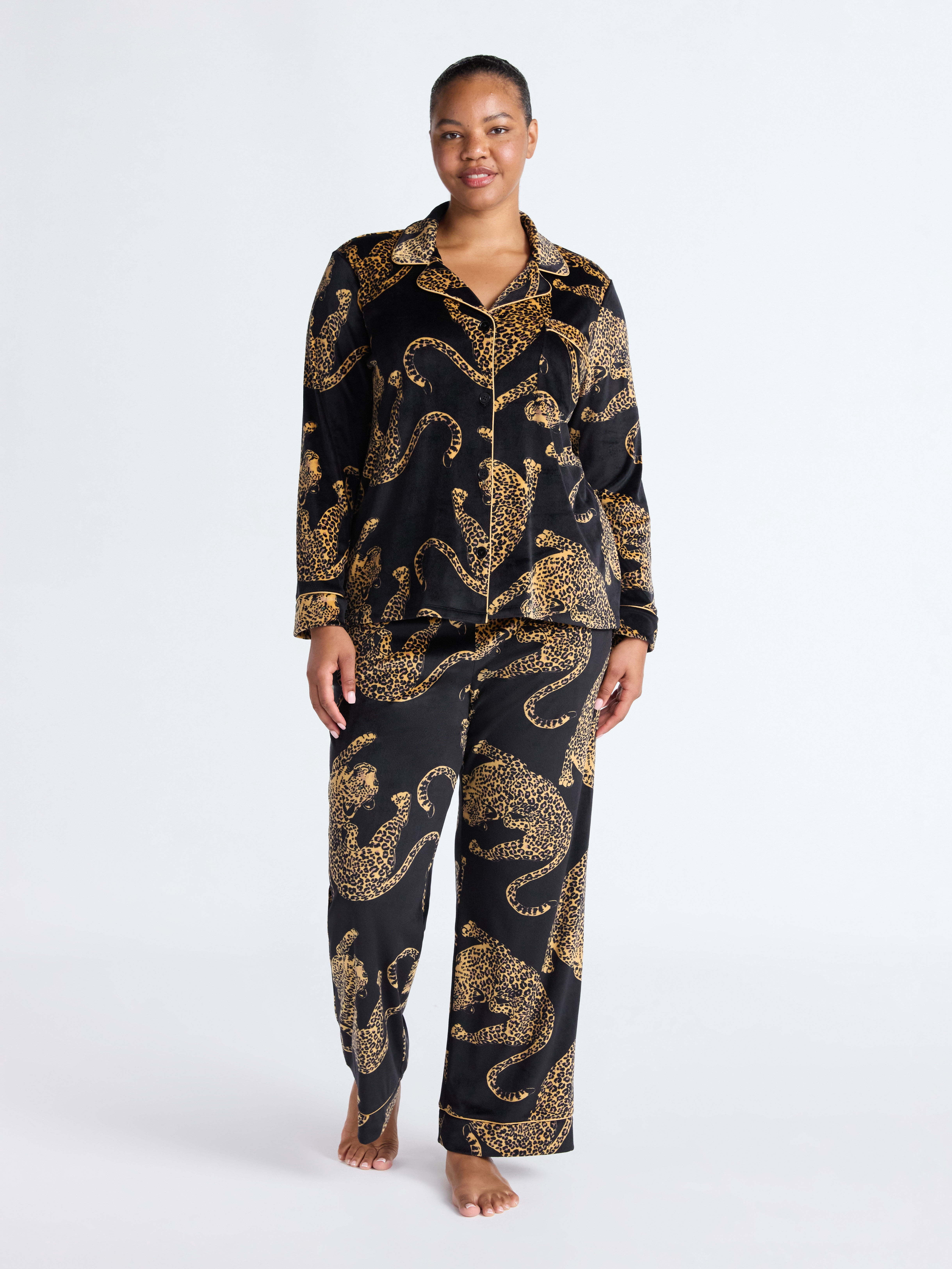 Joyspun Women’s Stretch Velour Notch Collar Long Sleeve Pajama Set, Sizes XS to 4X