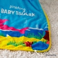 thumbnail image 4 of Manta Franco Baby Shark para niños, 100 x 125 cm, 4 of 5