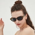 thumbnail image 2 of Gafas de sol de moda Gafas de sol para conducir Tendencia Gafas de sol para viajes y ocio Gafas de sol con protección UV Gafas de sol para ciclismo, 2 of 6
