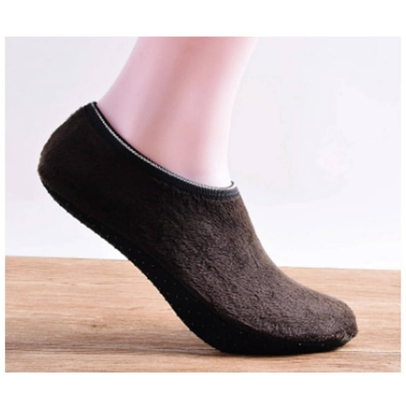 TELOLY Floor Socks,Chic Ankle Socks for Women,Grippy Non-Slip Slipper Socks for Outdoor,Snuggly Fuzzy Socks for Home Relaxation,Versatile Socks for Women