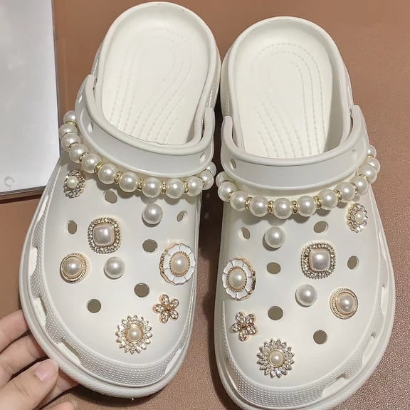 16Pcs Sparkling Shoe Charms for Women & Girls Rhinestone Gold Shoe Accessories Charm DIY Creative Footwear Shoe Decoration Charms