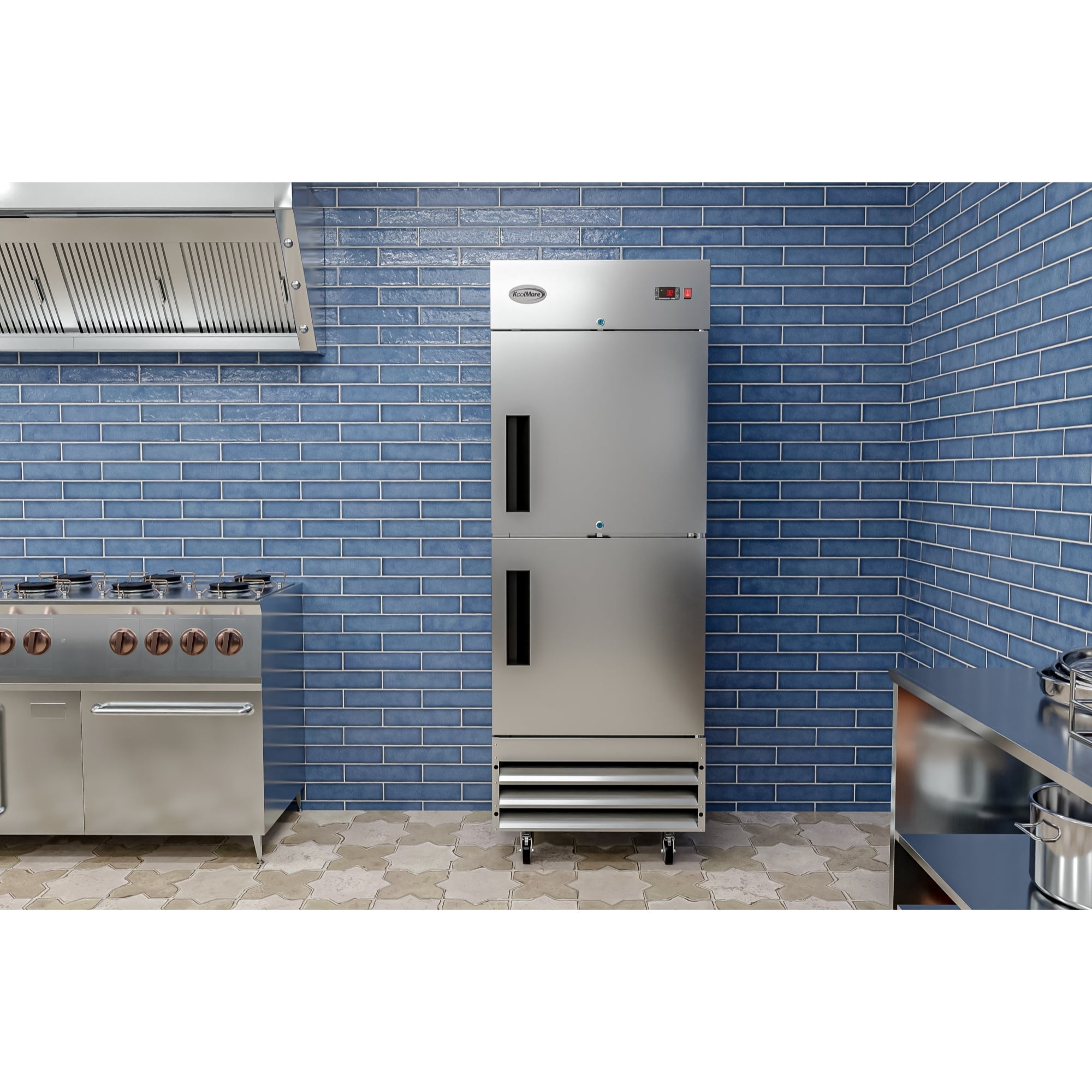 28 in. Commercial Stainless Steel Solid Half Door Reach-In Refrigerator, 23 cu. ft.