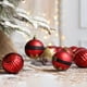 thumbnail image 5 of Adorno Navideño de Anciano, Colgante de Árbol de Navidad con Bolas Pintadas, 12 Juegos de Bolas Decorativas Navideñas, 5 of 6