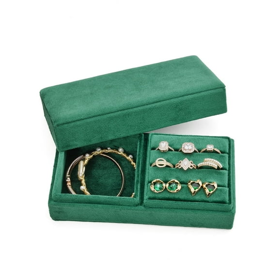 TAIMY Velvet Jewelry Box, Portable Jewelry Organizer, suitable for rings, earrings, and necklaces, a perfect gift for girls, wives, mothers, and women (Green)