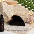 thumbnail image 3 of Planche de Guasha Raffermissante pour le Visage : Outil de Massage Acrylique pour Soulager les Cernes, Rides et Poches, 3 of 5