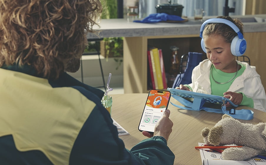 JBL Junior 470NC Casque circum-auriculaire sans fil à réduction de bruit pour enfant - Bleu