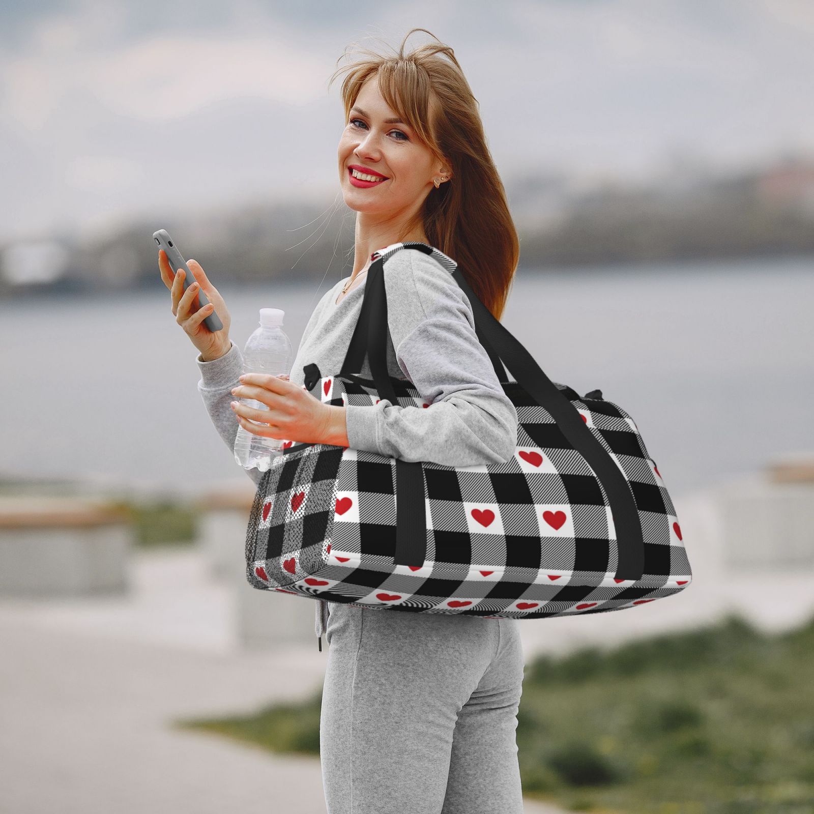 Fuzoiu Heart Black Buffalo Plaid Gingham Print Travel Duffle Bag,Carry On Tote Bags,Duffel Bag,Sport Gym Bag, Hospital Bag for Labor and Delivery, Overnight Bag,Luggage Bag