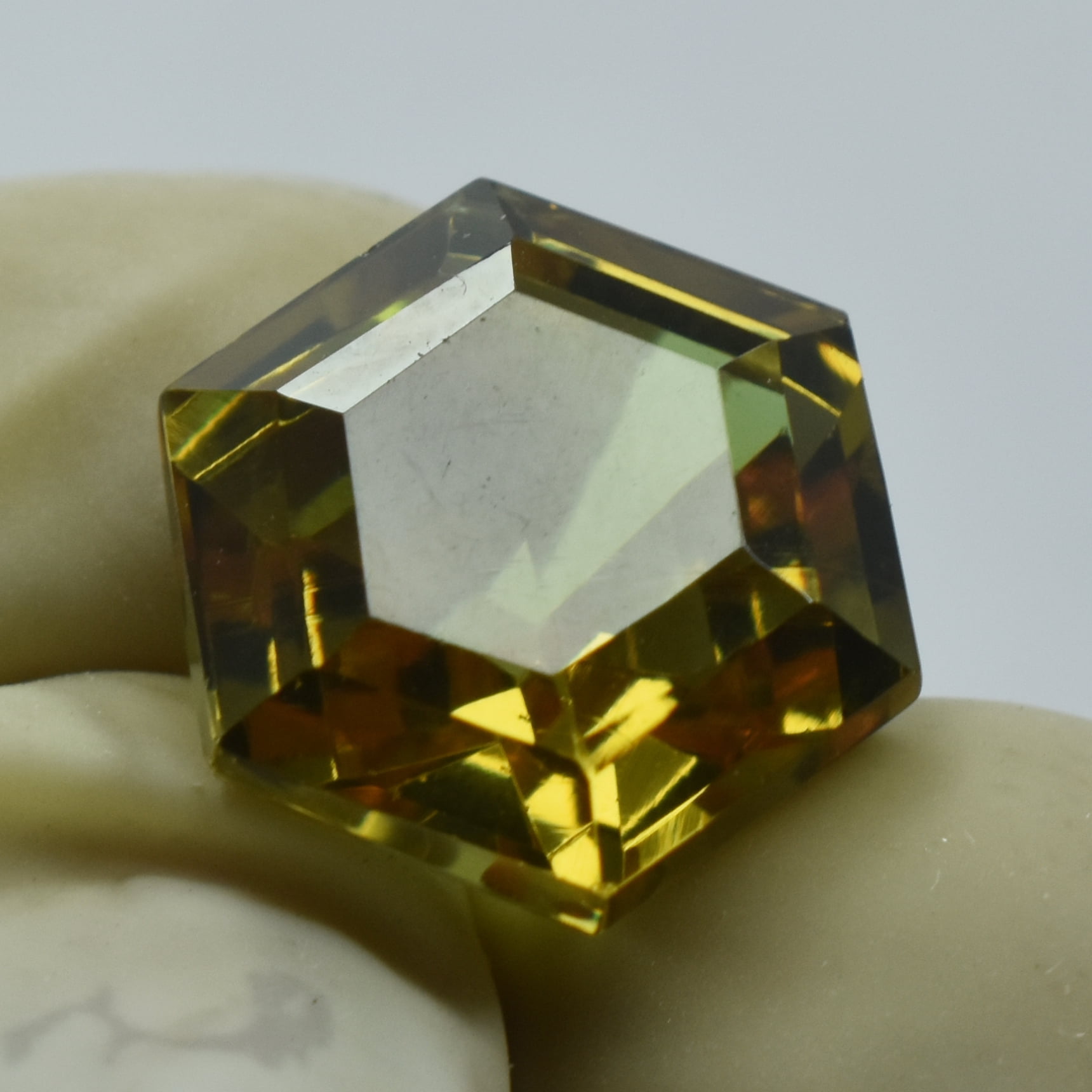 7.20 Ct Natural Fancy Cut Color Change Alexandrite CERTIFIED Loose Gemstone