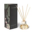 thumbnail image 1 of Difusor aromático Illume Beautifully Done Essentials BlackBerry Absinthe, 1 of 9