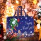 thumbnail image 1 of Bolsa de regalo navideña | Bolsa reutilizable de tela no tejida para compras navideñas | Capacidad grande: 35 x 25 x 17 cm | Colores festivos: azul, rojo, morado y verde, 1 of 5
