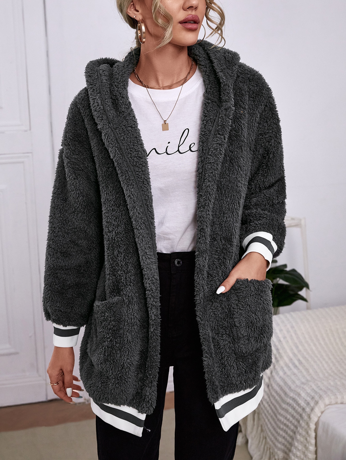 poopy jacket with hood