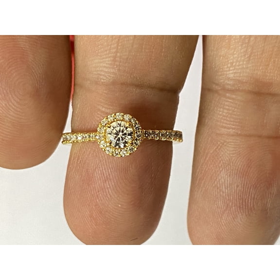 1/2 CTW Diamond Halo Engagement Ring in 10K Yellow Gold
