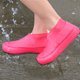 thumbnail image 1 of Cubrezapatos Cubierta impermeable reutilizable para zapatos de lluvia Bota de lluvia para exteriores de silicona (Rose Red S), 1 of 5