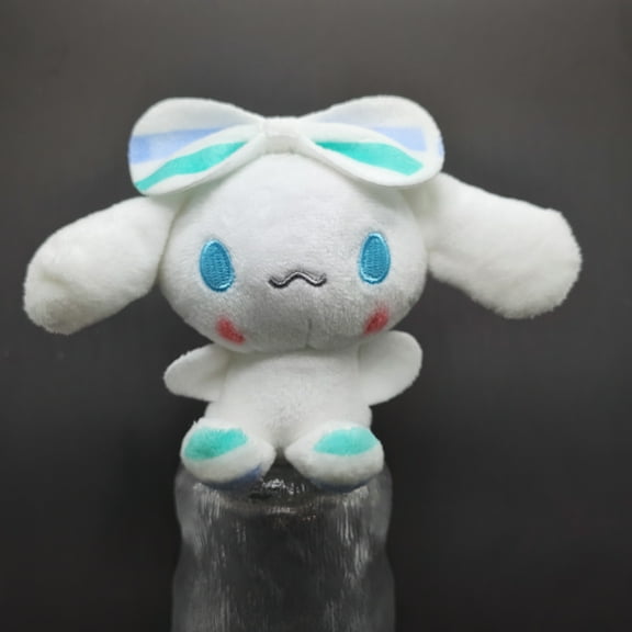 Kawaii Sanrio Keychain Cute Cartoon Cinnamoroll Car Key Ring Pendant Animation Key Chain Schoolbag Decoration Gifts for Friends