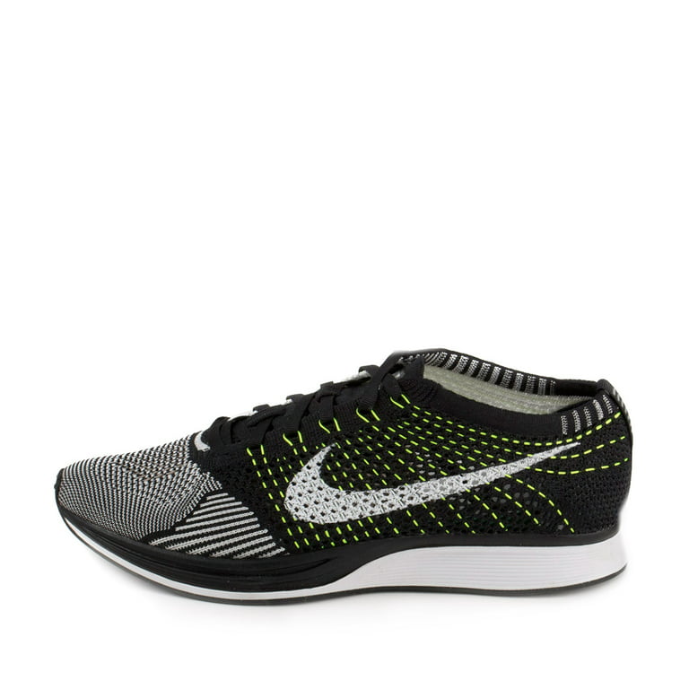 Nike Racer Black / Ankle-High Running Shoe - 10M -