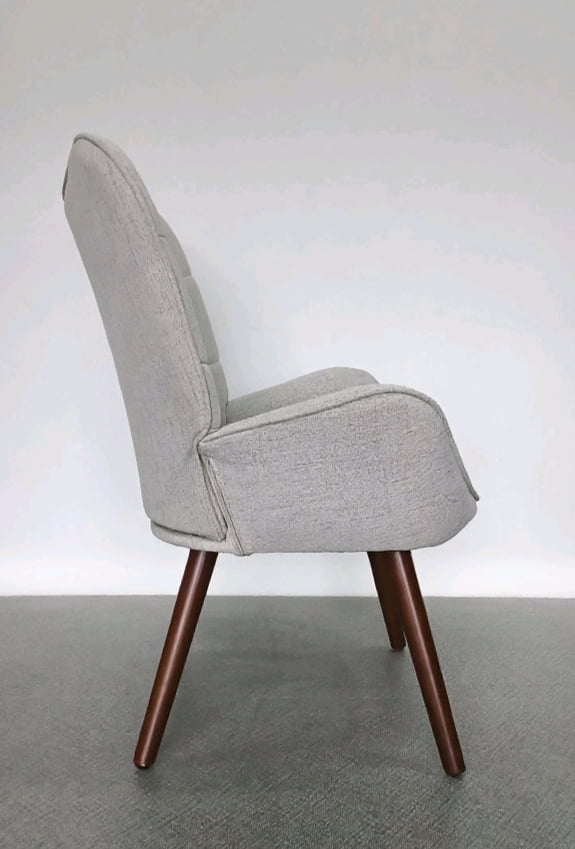 Garvee Upholstered Chairs for Dining Table, Mid Century Faux Leathern Kitchen Chairs with Metal Legs, Farmhouse High Back Dinning Chair for Kitchen, Dining Room, Living Room, Restaurant Light gray