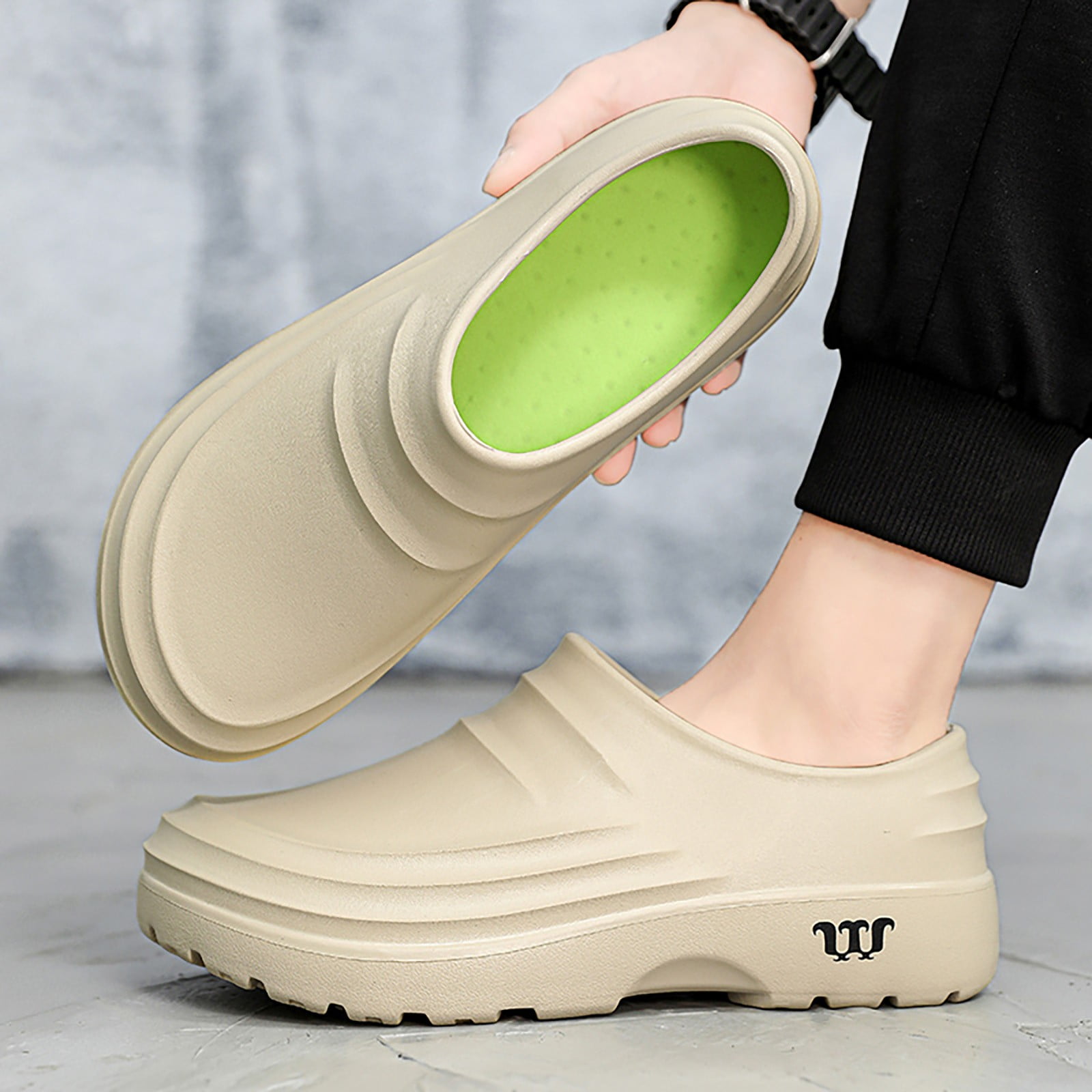Mepaouo Men's Women's Non Slip Work Shoes Oil Water Resistant Chef Shoes Clogs for Food Service(Beige,10)