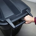 thumbnail image 4 of United Solutions 2 Pack Outdoor Trash Can w/ Lid & Wheels, 32 Gal, Black, 4 of 12