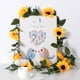 thumbnail image 5 of Inteprter Guirnalda de girasoles artificiales colgante decorativo 10 flores estante de libros para el hogar puerta fotografía decoración de ratán Flores artificiales Inteprter HA084018-00, 5 of 6