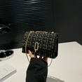 thumbnail image 3 of Bolsos para mujer 2025 nuevo estilo pequeño bolso cuadrado moderno y versátil bolso de un solo hombro bolso baguette con alto valor de apariencia, 3 of 5