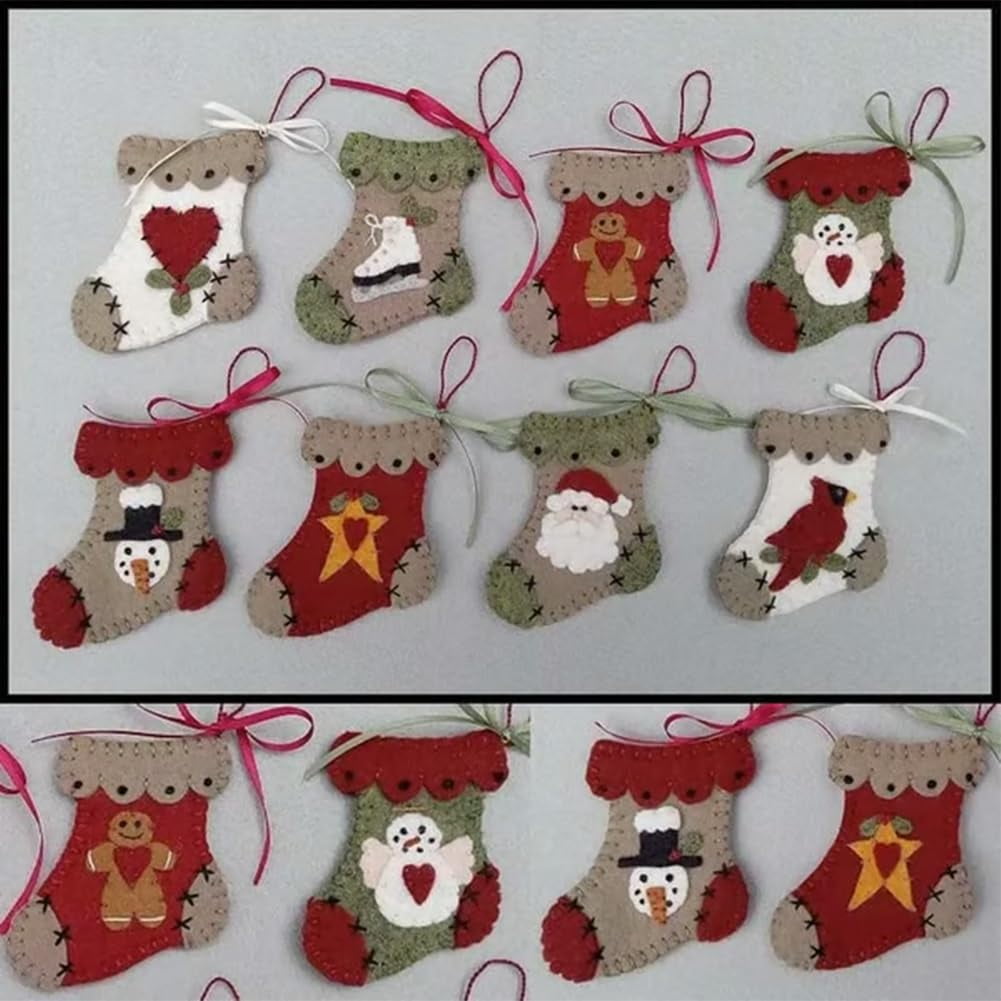 Pre-Cut Wool Blend Felt Holiday Hearts Ornament Kit, Christmas Craft Fabric Sewing Kits, Handmade Felt Decoration, DIY Crafting Supplies for Xmas Party（Material Kit, DIY Assembly Required）(4 set)