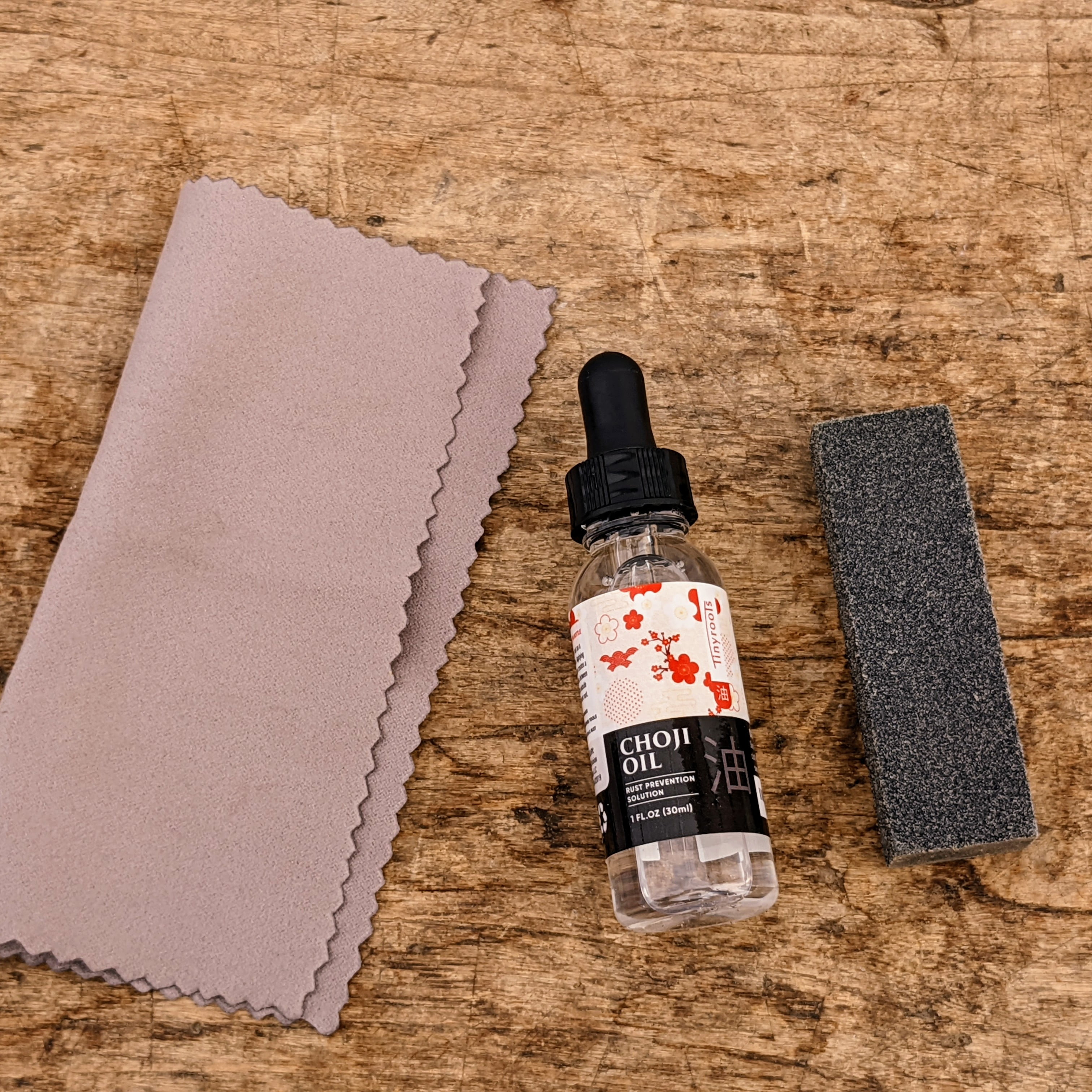 Tinyroots Choji and Honing Oil Kit with Rust Eraser & Microfiber