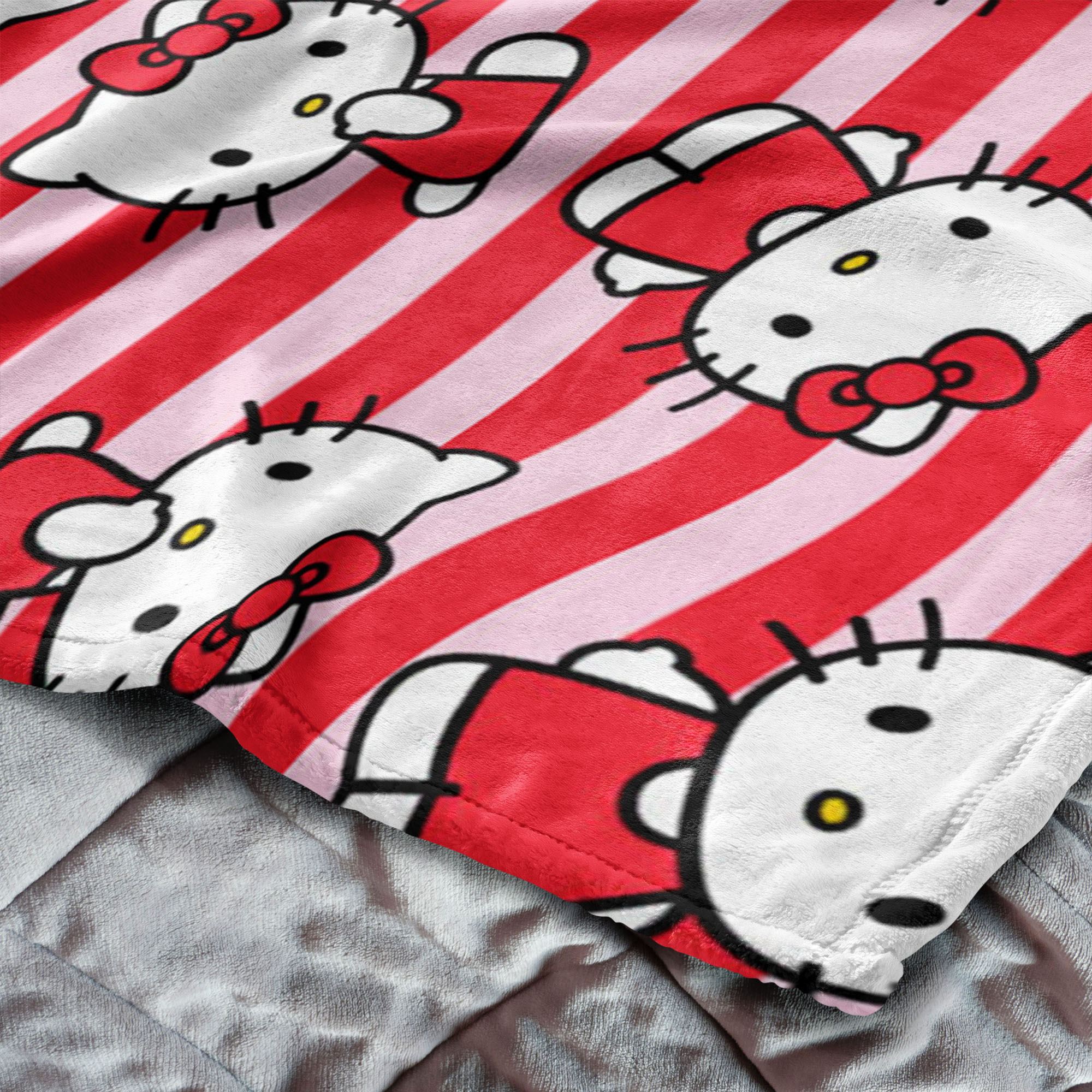 Hello Kitty Bow Huggable Cloud Throw for Kids, 60x70 inches