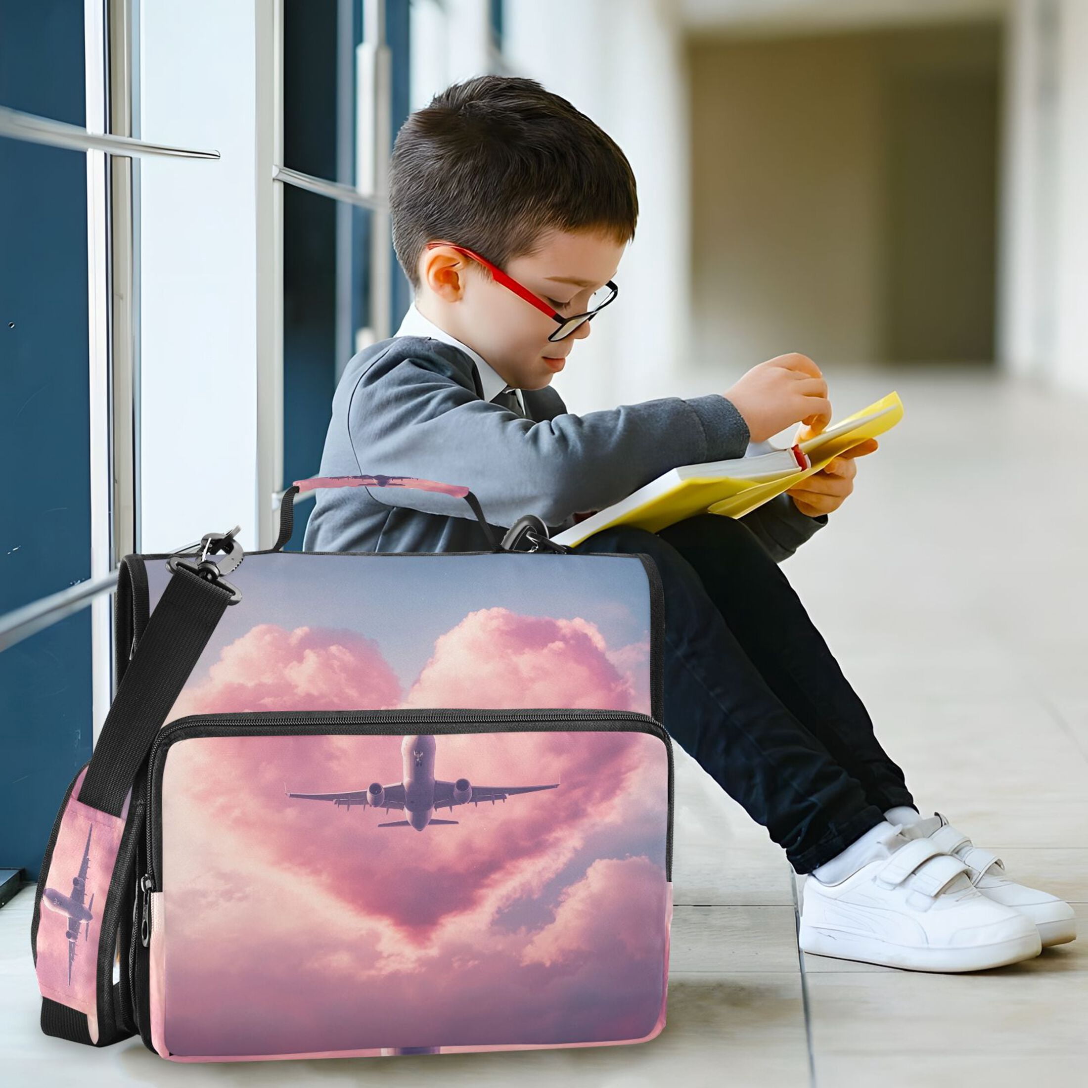3 Ring Zipper Binder with Shoulder Strap Waterproof Trapper Keeper 2 Inch D-Ring 500 Sheets Capacity Airplane Fly Through Heart Cloud