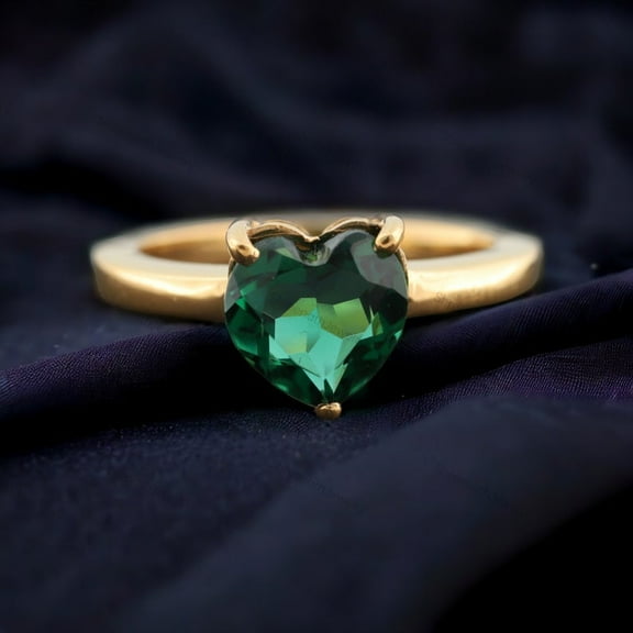 Heart Shaped Emerald Gemstone Ring, Women Solitaire Ring Anniversary Statement Gift For Her, Solid Gold Handmade Jewelry Unique Promise Ring