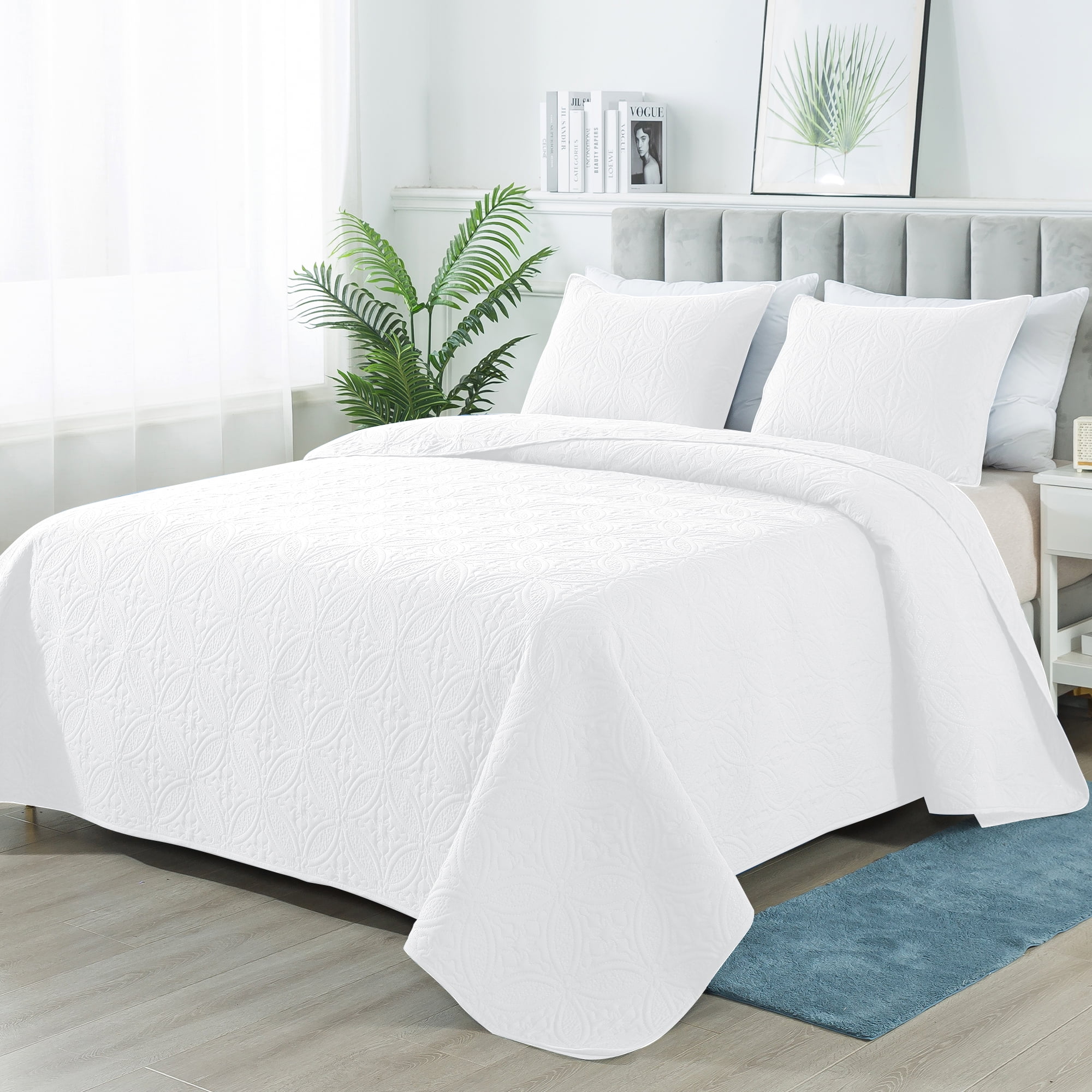 Quilt Set Queen Size - Lightweight Quilts Summer Bedspreads for All Season 3 Piece (1 Quilt, 2 Pillow Shams) - White