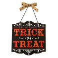 thumbnail image 2 of Colgando Carteles De De Halloween Pared Percha Junta Decoración De Artesanía Suministros Colco signo de truco o trato, 2 of 8