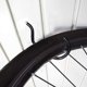 thumbnail image 4 of 1 par de ganchos para bicicletas, aptos para todo tipo de bicicletas, gran apertura, fáciles de encender/apagar - Ganchos/perchas perfectos para guardar y colgar bicicletas, 4 of 5