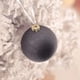 thumbnail image 5 of Juego de 12 bolas de Navidad con adornos de terciopelo y aros colgantes para decorar el árbol de Navidad y el hogar, 5 of 5