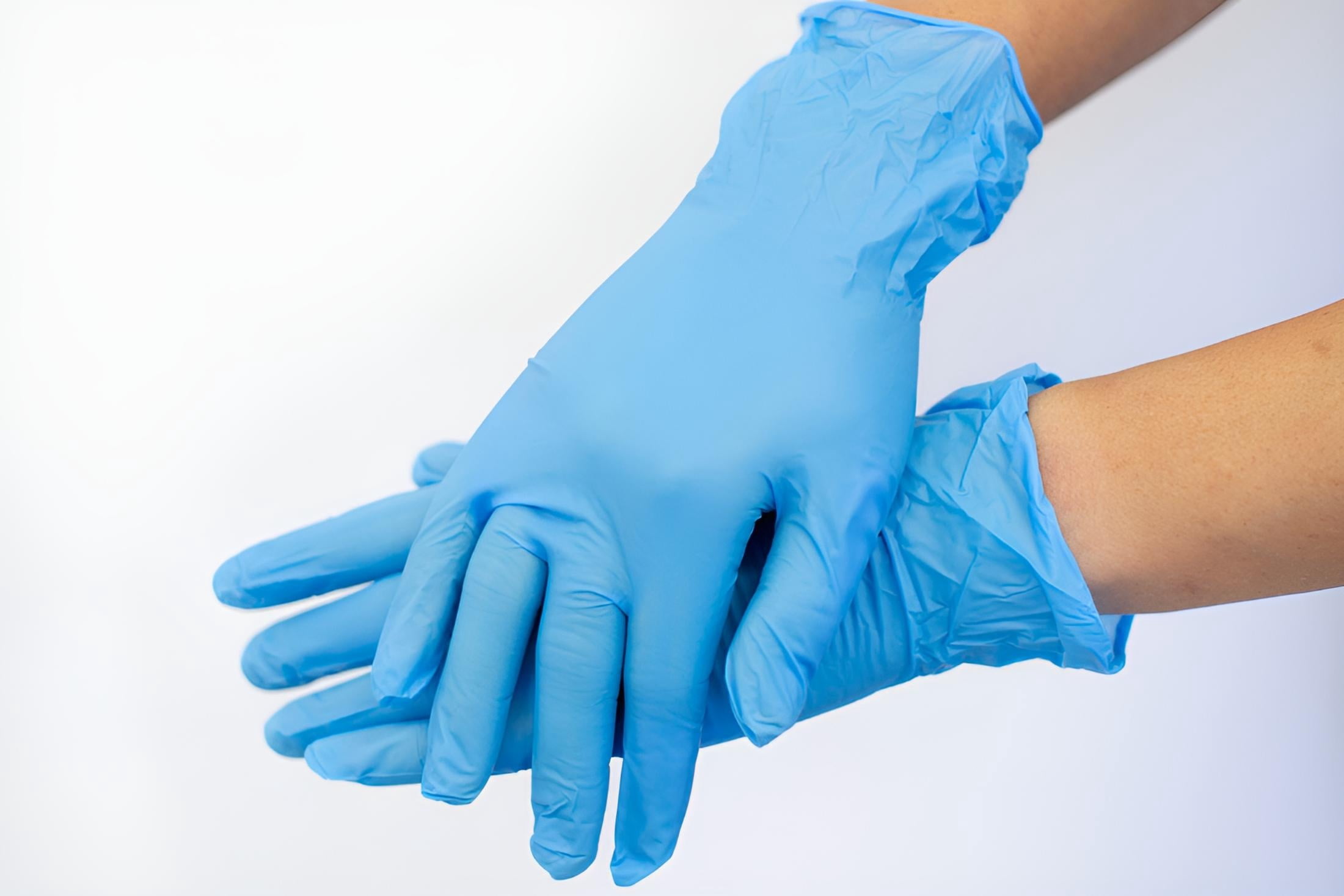 Basic Medical Synmax Vinyl Exam Gloves, Large, Case of 1000