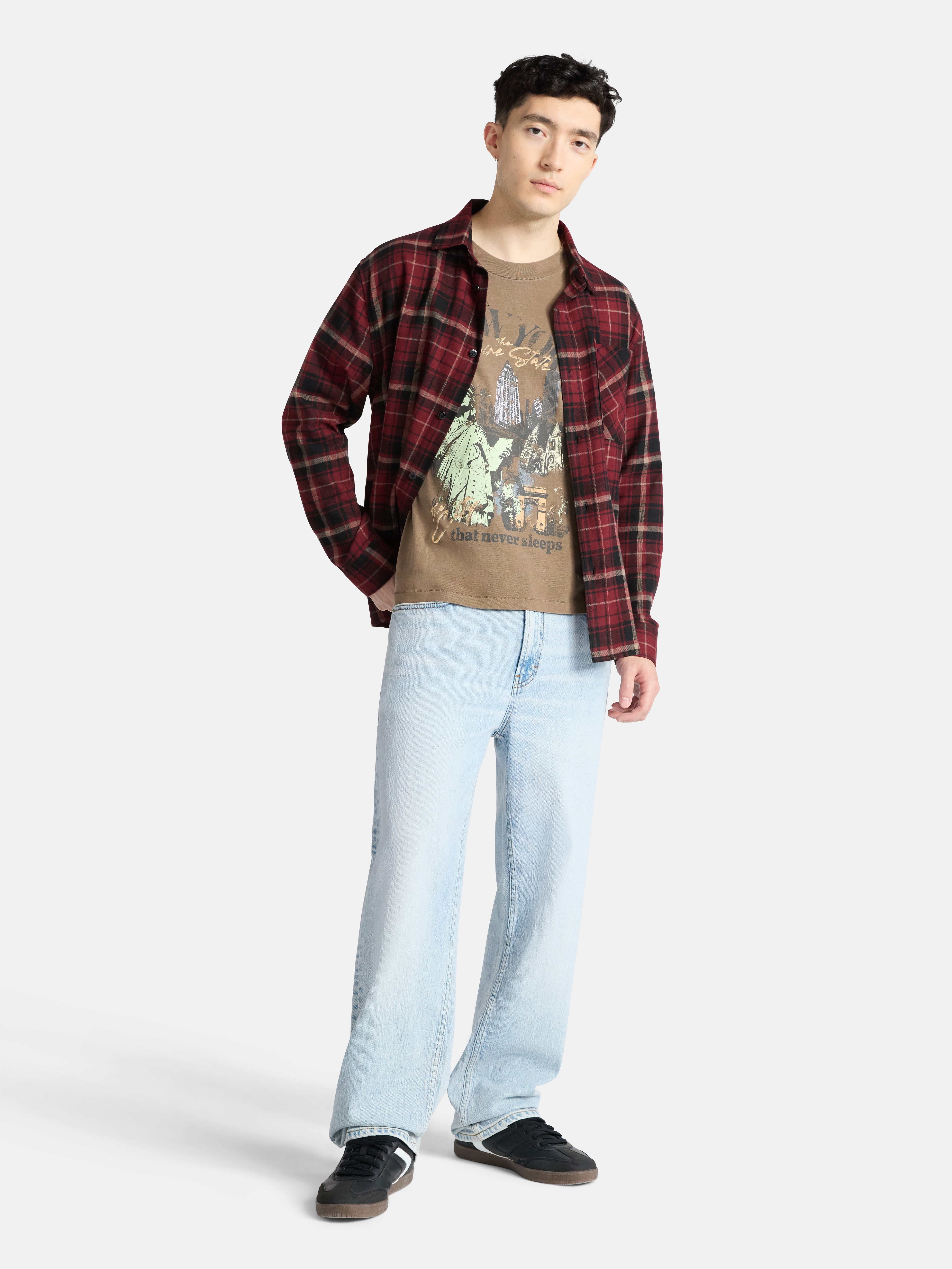 No Boundaries Oversized Boxy Fit Cropped Length New York City Graphic Tee Shirt, Men's & Big Men's, XS-5XL