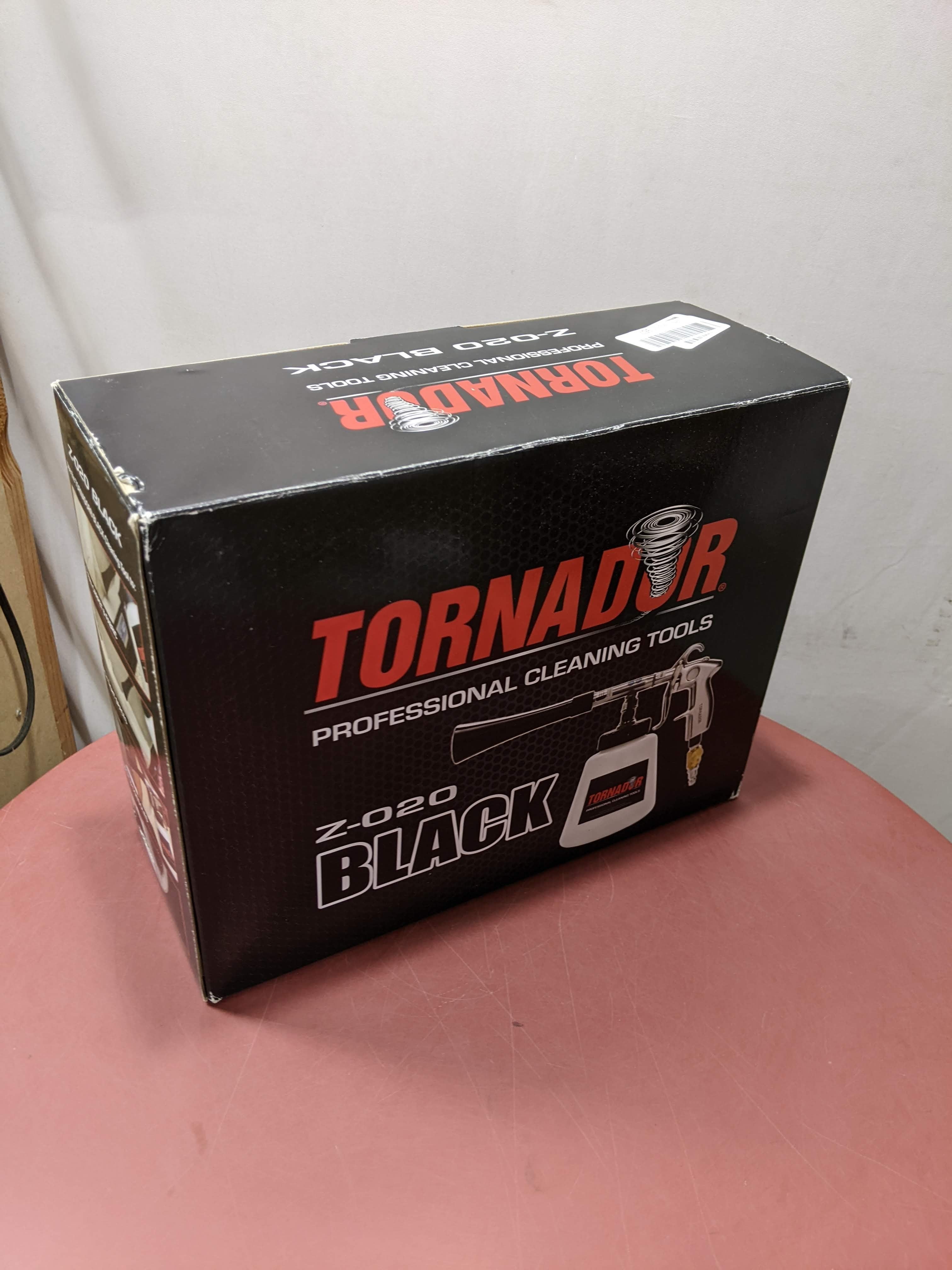 used like new Tornador Z020 Black Cleaning Tool for Auto Detailing