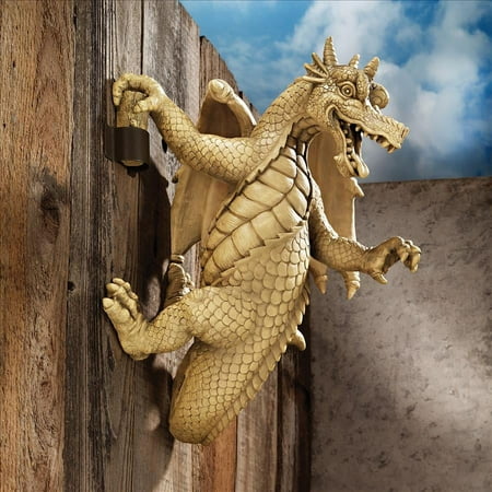 UPC: 0846092032068 | Design Toscano Dread  the Dangling Dragon Wall Sculpture