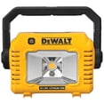 thumbnail image 1 of Lámpara de trabajo DEWALT DCL077B 12 V/20 V MAX 2000 lúmenes inalámbrica, 1 of 8
