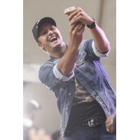 Luke Bryan On Stage For Nbc Today Show Concert With Luke Bryan Rockefeller Plaza New York Ny June 3 2016 Photo By Achim HardingEverett Collection Celebrity
