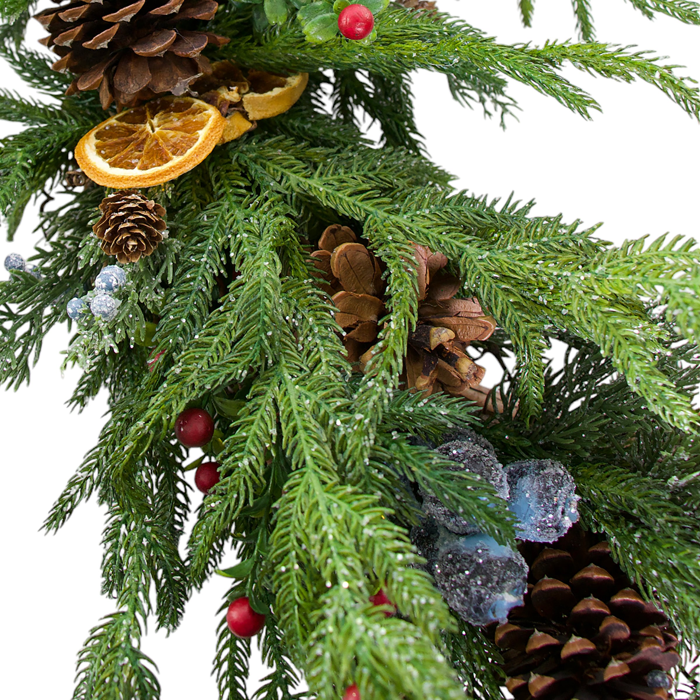 24" Third Day Market Velvet Dreams Wreath