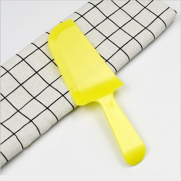 Set of 10 Yellow Serrated Edge Dessert Cake Disposable Partyware Plastic Knife