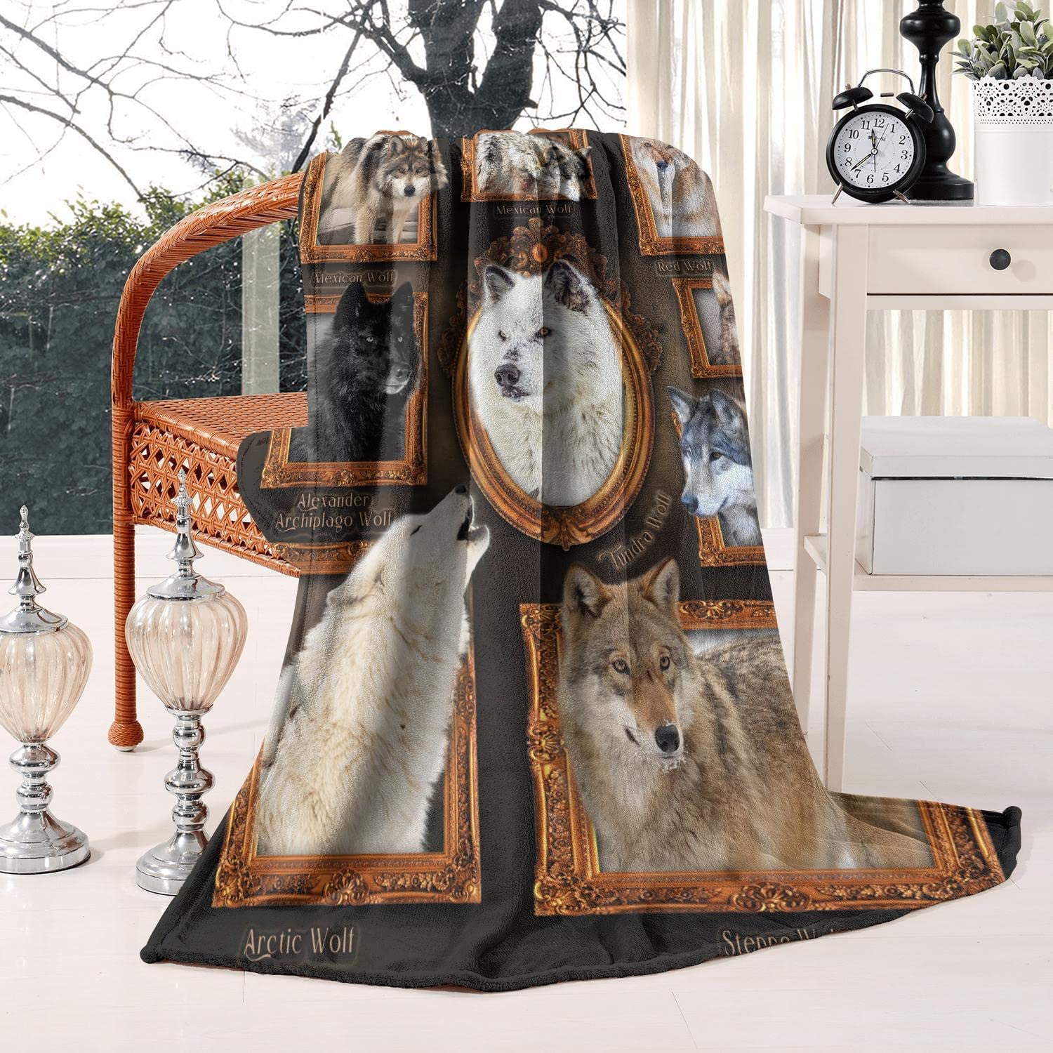 Wolf Blanket Throw Blanket Soft Lightweight Cozy Plush Warm Blankets