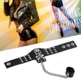 thumbnail image 4 of Pulsera de cuero estilo punk vintage para hombre, con diseño de calavera y cadena, color negro, 4 of 7