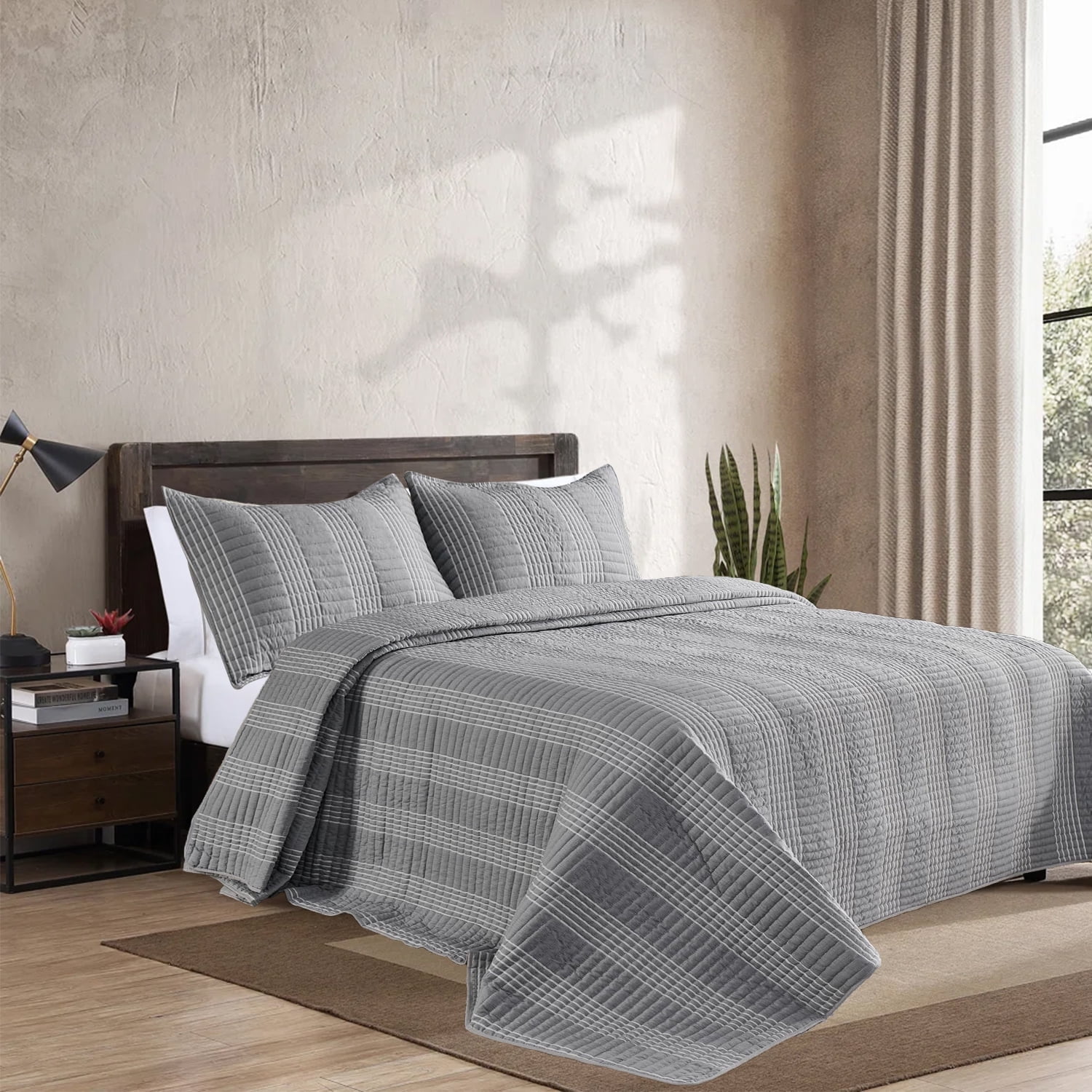 Ezynyte 3 Piece Oversized King Size Striped Quilt Set Lightweight Bedding Set Reversible Bedspread Coverlets for All Seasons
