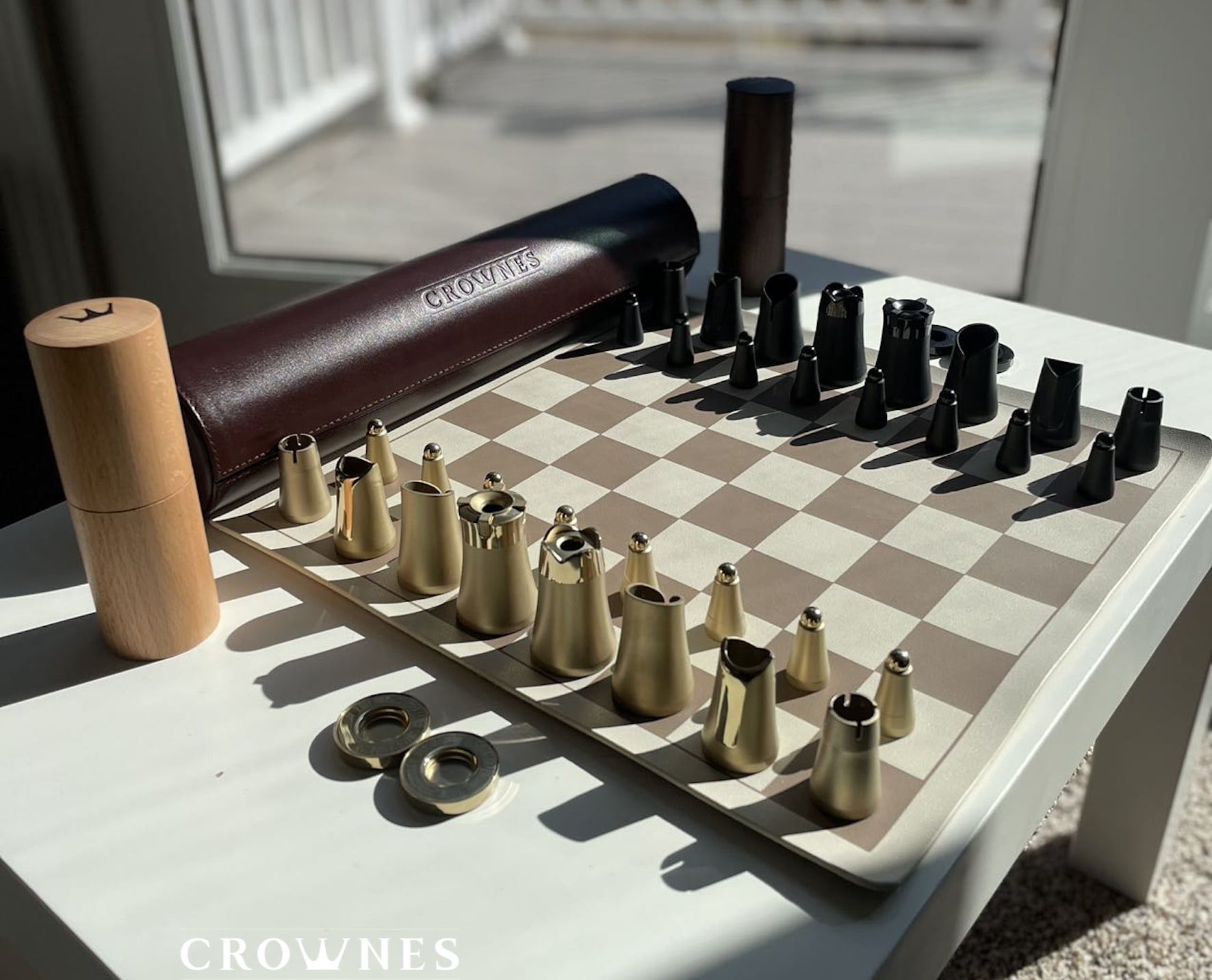 Crownes Chess Set – Compact Magnetic Travel Chess Game, Nesting Piece Design Modern, Portable, Roll-Up Storage Tube, Gift for Chess Enthusiasts & Travelers
